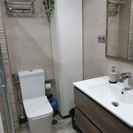 Cozy Near The - Perfect For Families And Friends 公寓 *